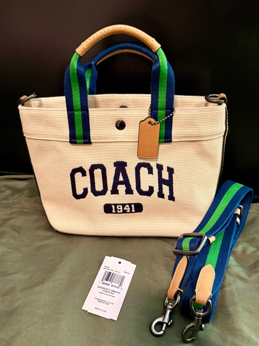 Coach Tote Bag 20 With Graphic